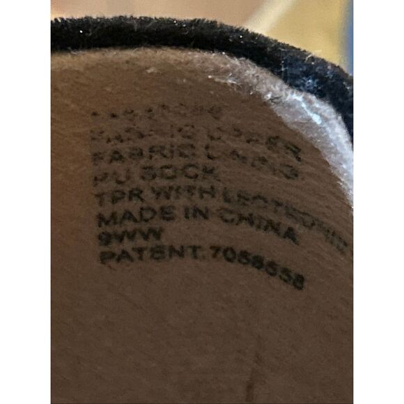 Torrid Black Pointed Toe flats Size 9WW - Picture 8 of 8